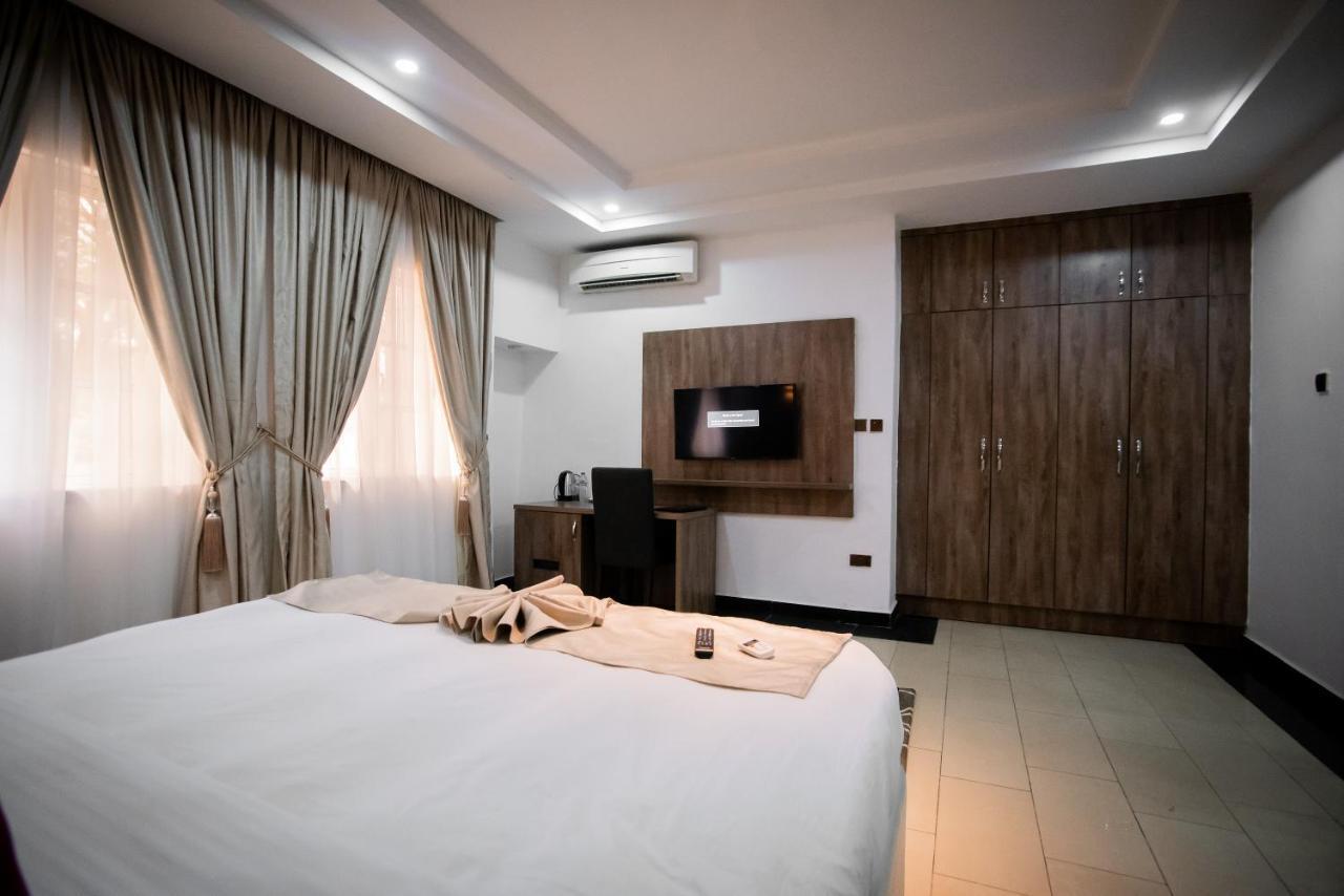 Cubana Signature Abuja